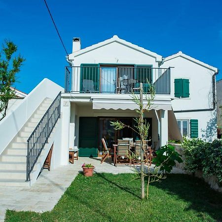 Summer House Mulac Нин Экстерьер фото